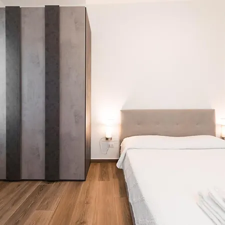 New - Venturini In Centre Guest house 3*